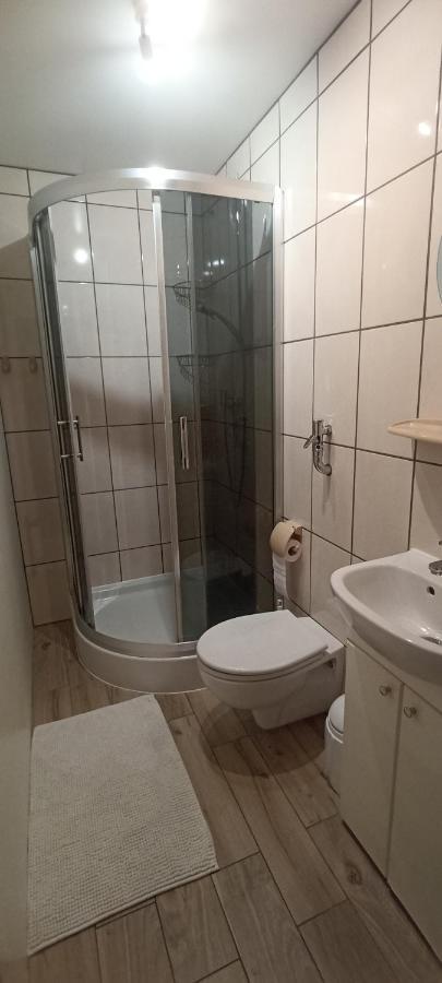 Pokoje Goscinne U Oksany Łagów Buitenkant foto