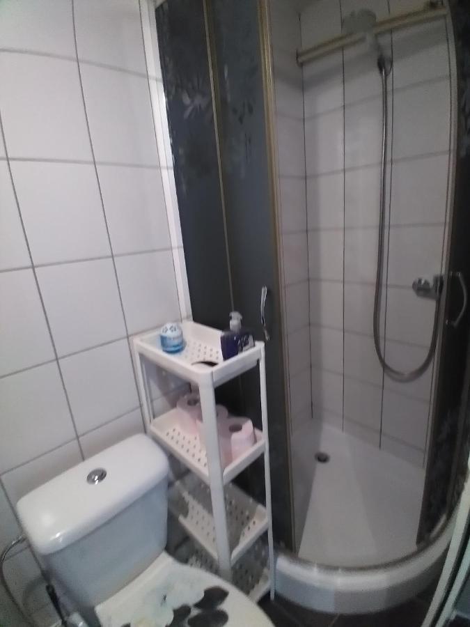 Pokoje Goscinne U Oksany Łagów Buitenkant foto