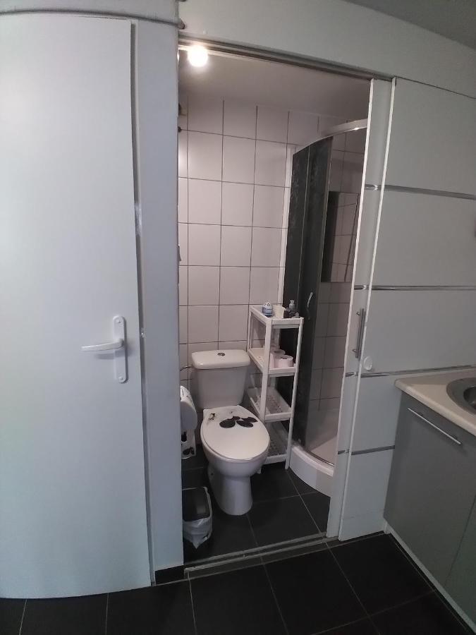 Pokoje Goscinne U Oksany Łagów Buitenkant foto
